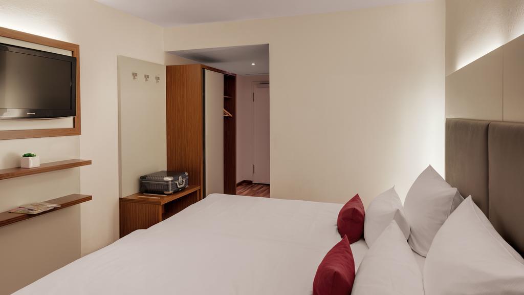 Hotel Newton Heilbronn Eksteriør bilde